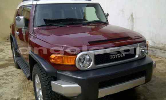 Comprar Usado Toyota FJ Cruiser Outro Carro em N'zeto em Zaire