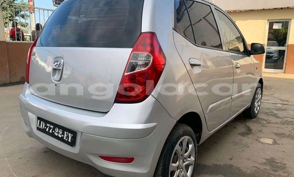 Comprar Usado Hyundai i10 Outro Carro em N'zeto em Zaire Comprar Usado Hyundai i10 Outro Carro em N'zeto em Zaire