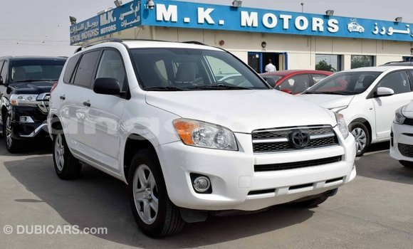 Comprar Importar Toyota 4Runner Branco Carro em Import - Dubai em Bengo Province Comprar Importar Toyota 4Runner Branco Carro em Import - Dubai em Bengo Province