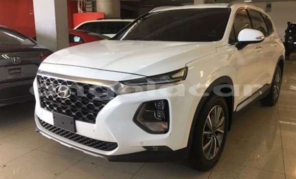 Buy Used Hyundai Tucson White Car in Luena in Moxico Buy Used Hyundai Tucson White Car in Luena in Moxico