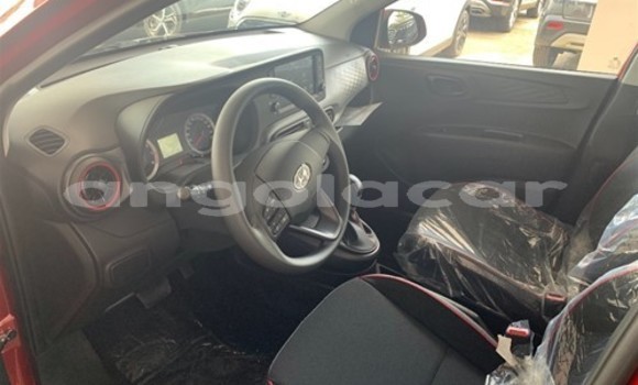 Comprar Usado Hyundai Grandeur Vermelho Carro em Luanda em Luanda Province Comprar Usado Hyundai Grandeur Vermelho Carro em Luanda em Luanda Province