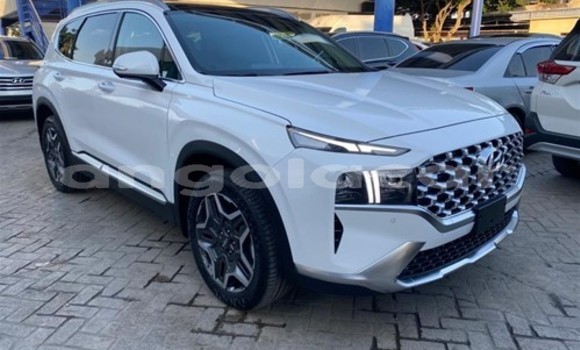 Acheter Occasion Voiture Hyundai Santa Fe Blanc à Luena, Moxico