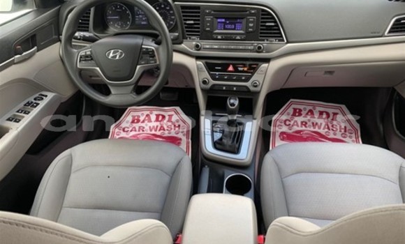 Comprar Usado Hyundai Elantra Branco Carro em Luanda em Luanda Province Comprar Usado Hyundai Elantra Branco Carro em Luanda em Luanda Province