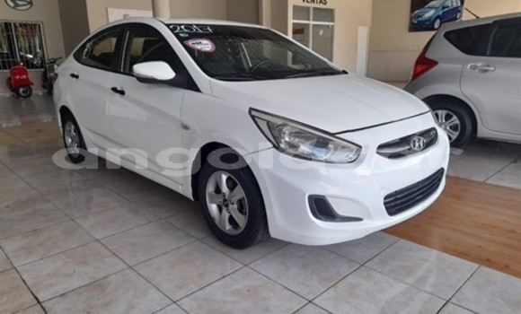 Comprar Usado Hyundai Accent Branco Carro em Luanda em Luanda Province Comprar Usado Hyundai Accent Branco Carro em Luanda em Luanda Province