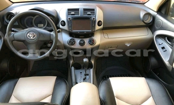 Comprar Usado Toyota RAV4 Preto Carro em N'zeto em Zaire Comprar Usado Toyota RAV4 Preto Carro em N'zeto em Zaire