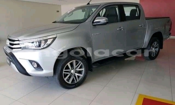 Acheter Occasion Voiture Toyota Hilux Gris à Luanda, Province de Luanda Acheter Occasion Voiture Toyota Hilux Gris à Luanda, Province de Luanda