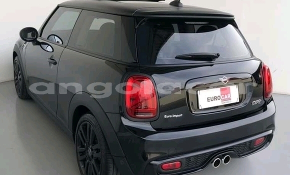 Comprar Usado MINI Cooper Preto Carro em N’dalatando em Cuanza Norte Province Comprar Usado MINI Cooper Preto Carro em N’dalatando em Cuanza Norte Province