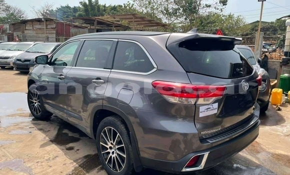 Acheter Occasion Voiture Toyota Highlander Autre à N'dalatando, Province de Cuanza Norte Acheter Occasion Voiture Toyota Highlander Autre à N'dalatando, Province de Cuanza Norte
