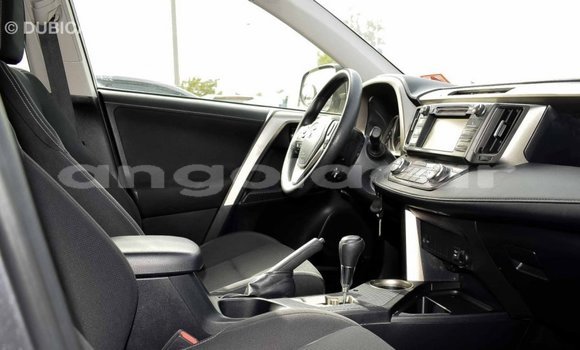 Comprar Importar Toyota 4Runner Outro Carro em Import - Dubai em Bengo Province Comprar Importar Toyota 4Runner Outro Carro em Import - Dubai em Bengo Province