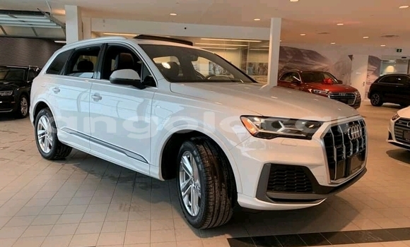 Acheter Occasion Voiture Audi Q7 Blanc à Luena, Moxico Acheter Occasion Voiture Audi Q7 Blanc à Luena, Moxico