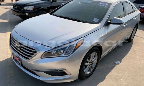 Comprar Usado Hyundai Sonata Outro Carro em N’dalatando em Cuanza Norte Province