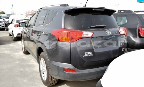 Comprar Importar Toyota 4Runner Outro Carro em Import - Dubai em Bengo Province Comprar Importar Toyota 4Runner Outro Carro em Import - Dubai em Bengo Province