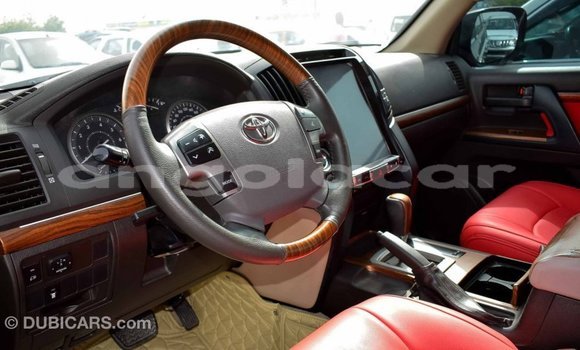 Comprar Importar Toyota Land Cruiser Preto Carro em Import - Dubai em Bengo Province Comprar Importar Toyota Land Cruiser Preto Carro em Import - Dubai em Bengo Province