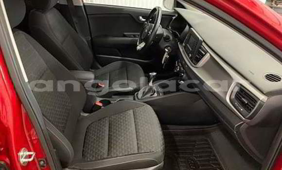 Acheter Occasion Voiture Kia rio Rouge à Luanda, Province de Luanda Acheter Occasion Voiture Kia rio Rouge à Luanda, Province de Luanda