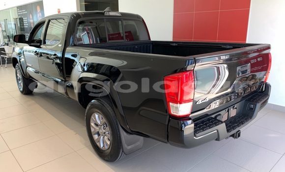 Buy Used Toyota Tacoma Black Car in Luanda in Luanda Province Buy Used Toyota Tacoma Black Car in Luanda in Luanda Province