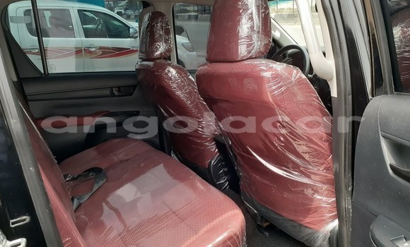 Buy Used Toyota RAV4 Black Car in Luanda in Luanda Province Buy Used Toyota RAV4 Black Car in Luanda in Luanda Province
