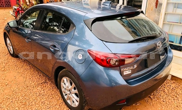 Comprar Usado Mazda 3 Outro Carro em Luanda em Luanda Province Comprar Usado Mazda 3 Outro Carro em Luanda em Luanda Province