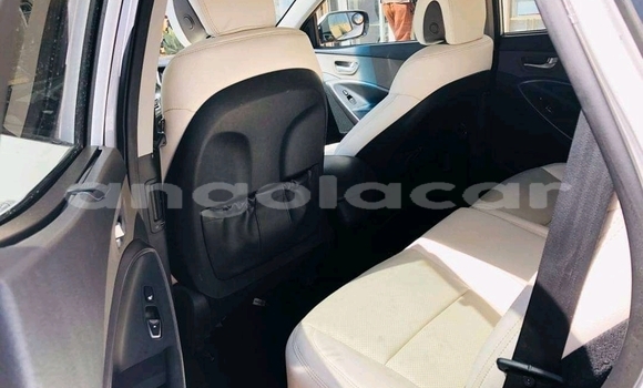 Comprar Usado Hyundai Santa Fe Branco Carro em Luanda em Luanda Province Comprar Usado Hyundai Santa Fe Branco Carro em Luanda em Luanda Province