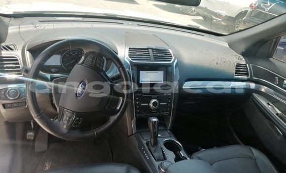 Acheter Occasion Voiture Ford Explorer Blanc à Luanda, Province de Luanda Acheter Occasion Voiture Ford Explorer Blanc à Luanda, Province de Luanda