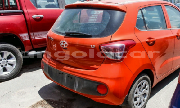 Comprar Usado Hyundai i20 Marrom Carro em Luanda em Luanda Province Comprar Usado Hyundai i20 Marrom Carro em Luanda em Luanda Province