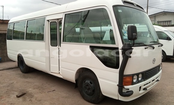 Comprar Usado Toyota Coaster Branco Carro em Luanda em Luanda Province Comprar Usado Toyota Coaster Branco Carro em Luanda em Luanda Province