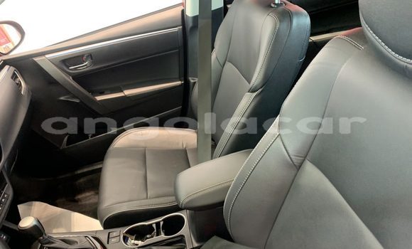 Acheter Occasion Voiture Toyota Corolla Rouge à Luanda, Province de Luanda Acheter Occasion Voiture Toyota Corolla Rouge à Luanda, Province de Luanda