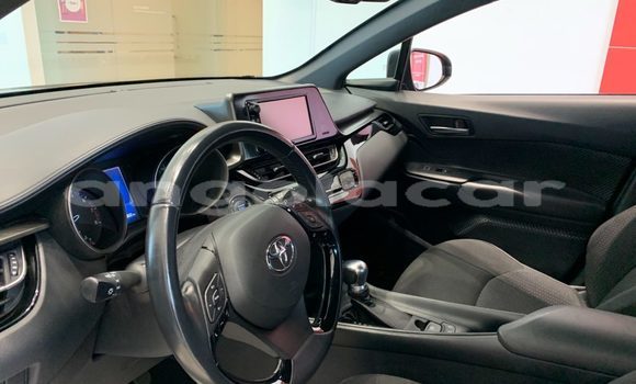 Buy Used Toyota C-HR Black Car in Luanda in Luanda Province Buy Used Toyota C-HR Black Car in Luanda in Luanda Province