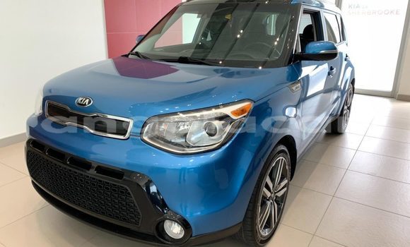 Comprar Usado Kia Soul Azul Carro em Luanda em Luanda Province