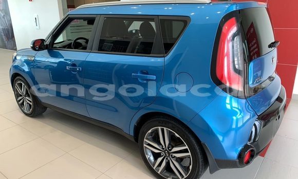 Buy Used Kia Soul Blue Car in Luanda in Luanda Province Buy Used Kia Soul Blue Car in Luanda in Luanda Province