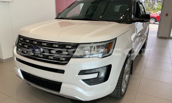 Buy New Ford Explorer White Car in Luanda in Luanda Province