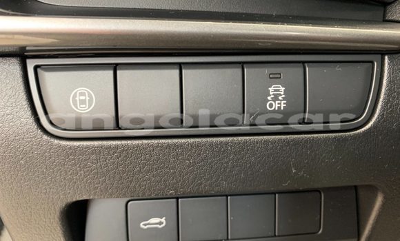 Comprar Novo Mazda 3 Branco Carro em Luanda em Luanda Province Comprar Novo Mazda 3 Branco Carro em Luanda em Luanda Province